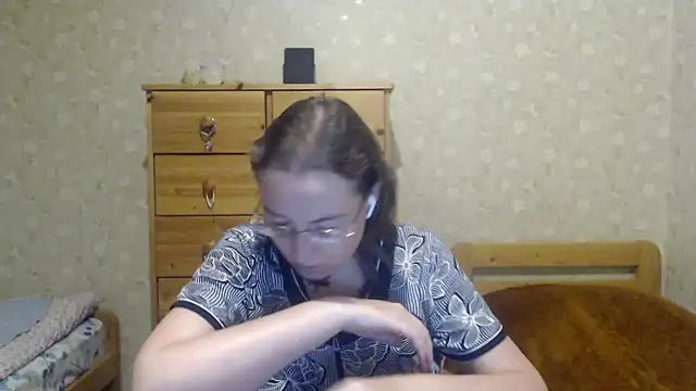 Snapshot of Smart_Rose chatting on March 3, 2025, 10:52 pm Smart Rose online show from March 3, 2025, 10:52 pm