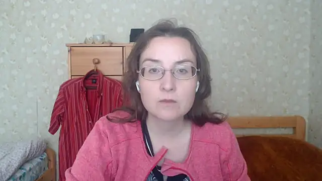 Snapshot of Smart_Rose chatting on March 5, 2025, 12:00 pm Smart Rose online show from March 5, 2025, 12:00 pm