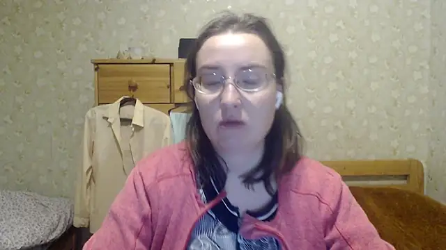 Snapshot of Smart_Rose chatting on March 5, 2025, 6:56 pm Smart Rose online show from March 5, 2025, 6:56 pm