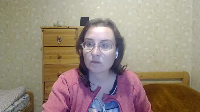 Snapshot of Smart_Rose chatting on March 11, 2025, 11:15 pm Smart Rose online show from March 11, 2025, 11:15 pm