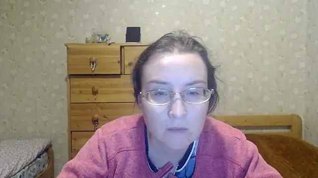 Snapshot of Smart_Rose chatting on March 12, 2025, 9:13 pm Smart Rose online show from March 12, 2025, 9:13 pm