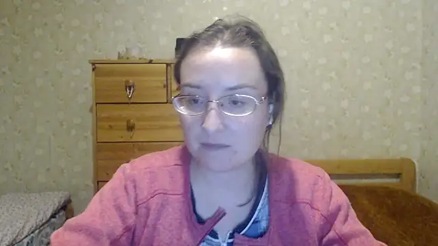 Snapshot of Smart_Rose chatting on March 13, 2025, 12:16 am Smart Rose online show from March 13, 2025, 12:16 am