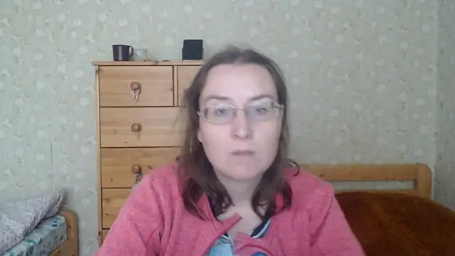 Snapshot of Smart_Rose chatting on March 14, 2025, 1:46 pm Smart Rose online show from March 14, 2025, 1:46 pm