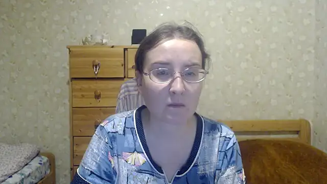 Snapshot of Smart_Rose chatting on March 16, 2025, 8:11 pm Smart Rose online show from March 16, 2025, 8:11 pm