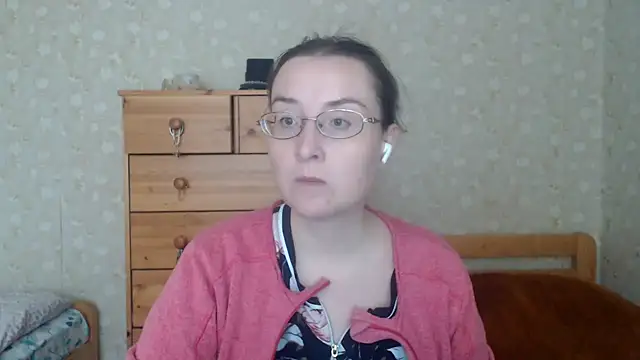 Snapshot of Smart_Rose chatting on March 21, 2025, 1:56 pm Smart Rose online show from March 21, 2025, 1:56 pm