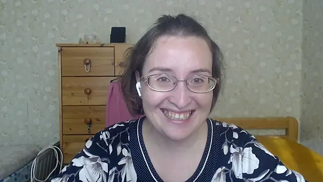 Snapshot of Smart_Rose chatting on September 14, 2025, 6:23 am Smart Rose online show from September 14, 2025, 6:23 am