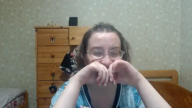 Snapshot of Smart_Rose chatting on September 22, 2025, 10:23 pm Smart Rose online show from September 22, 2025, 10:23 pm