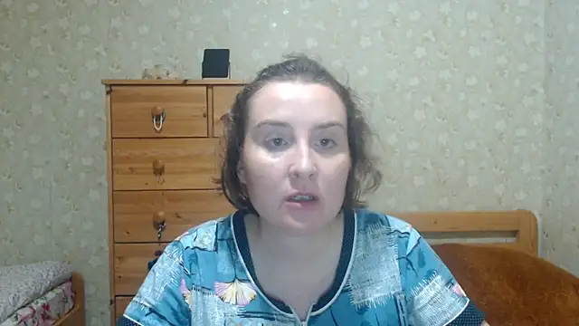 Snapshot of Smart_Rose chatting on September 23, 2025, 4:10 pm Smart Rose online show from September 23, 2025, 4:10 pm