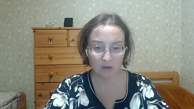 Snapshot of Smart_Rose chatting on October 2, 2025, 8:05 pm Smart Rose online show from October 2, 2025, 8:05 pm