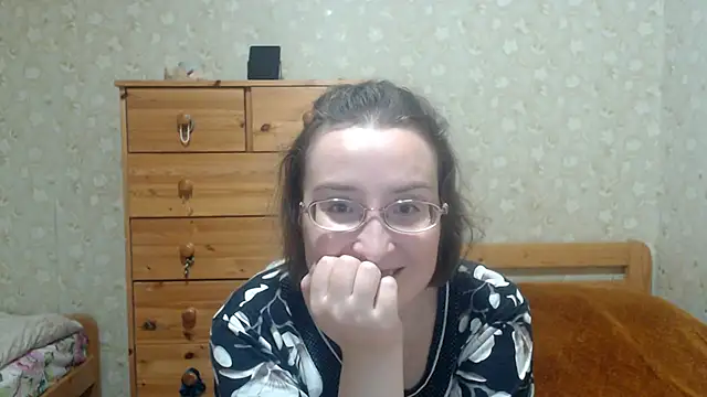 Snapshot of Smart_Rose chatting on October 5, 2025, 2:37 pm Smart Rose online show from October 5, 2025, 2:37 pm