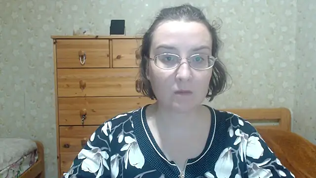 Snapshot of Smart_Rose chatting on October 6, 2025, 2:47 pm Smart Rose online show from October 6, 2025, 2:47 pm