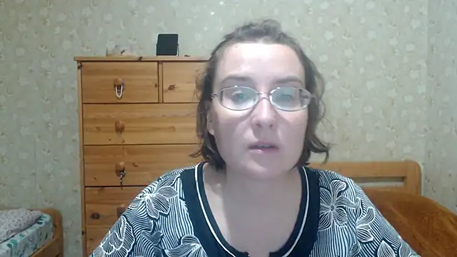 Snapshot of Smart_Rose chatting on October 9, 2025, 5:55 pm Smart Rose online show from October 9, 2025, 5:55 pm