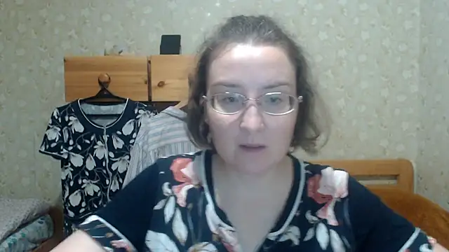 Snapshot of Smart_Rose chatting on October 12, 2025, 2:16 pm Smart Rose online show from October 12, 2025, 2:16 pm