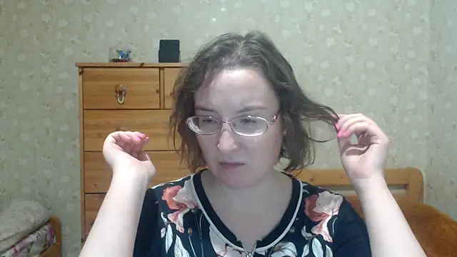 Snapshot of Smart_Rose chatting on November 9, 2025, 12:20 am Smart Rose online show from November 9, 2025, 12:20 am