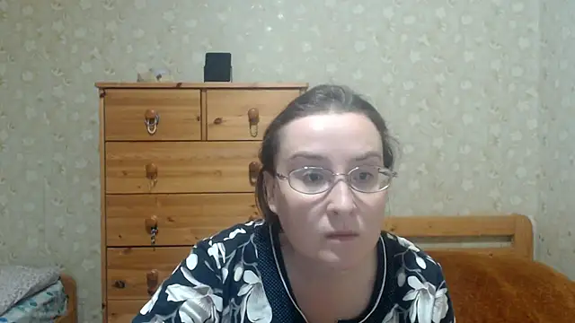 Snapshot of Smart_Rose chatting on November 11, 2025, 3:56 pm Smart Rose online show from November 11, 2025, 3:56 pm