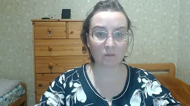 Snapshot of Smart_Rose chatting on November 13, 2025, 4:06 pm Smart Rose online show from November 13, 2025, 4:06 pm