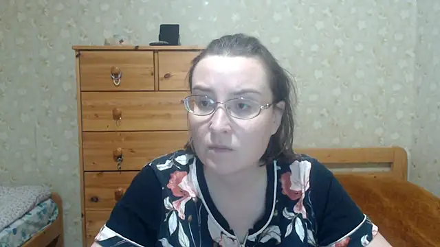 Snapshot of Smart_Rose chatting on November 14, 2025, 4:28 pm Smart Rose online show from November 14, 2025, 4:28 pm