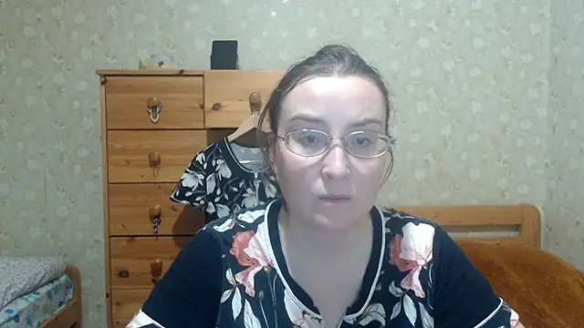 Snapshot of Smart_Rose chatting on November 15, 2025, 3:52 pm Smart Rose online show from November 15, 2025, 3:52 pm