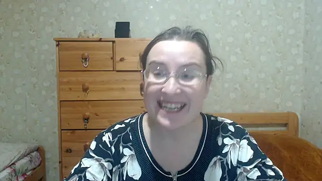 Snapshot of Smart_Rose chatting on November 20, 2025, 4:07 pm Smart Rose online show from November 20, 2025, 4:07 pm