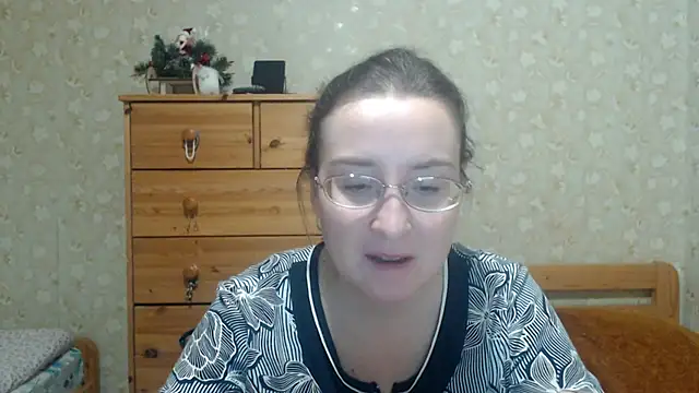 Smart Rose online show from February 7, 2026, 6:11 pm