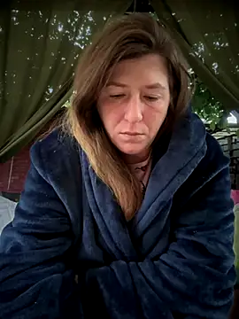 Snapshot of Natali_UA chatting on October 3, 2025, 4:42 am Natali UA online show from October 3, 2025, 4:42 am