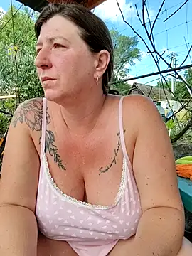 Snapshot of Natali_UA chatting on June 15, 2026, 7:10 am Natali UA online show from June 15, 2026, 7:10 am