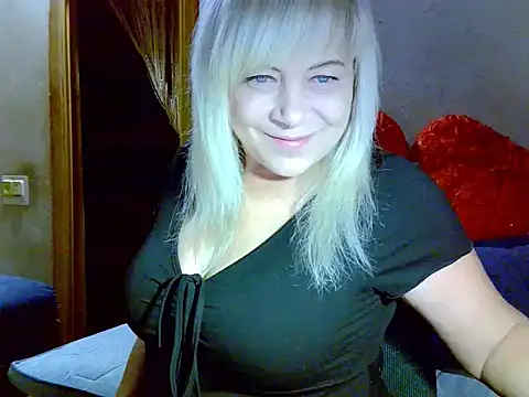 Snapshot of AgoniA7 chatting on October 26, 2025, 1:22 am AgoniA7 online show from October 26, 2025, 1:22 am