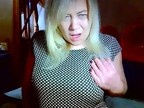 AgoniA7 online show from February 5, 2026, 7:46 am