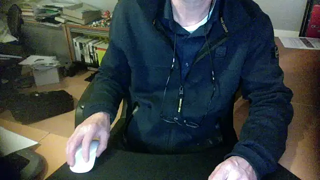 outlaw200 online show from December 2, 2024, 7:38 pm