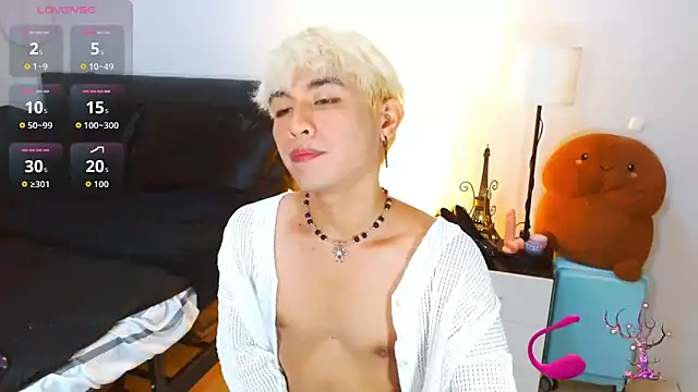 WildestTwink online show from May 1, 2026, 3:05 pm