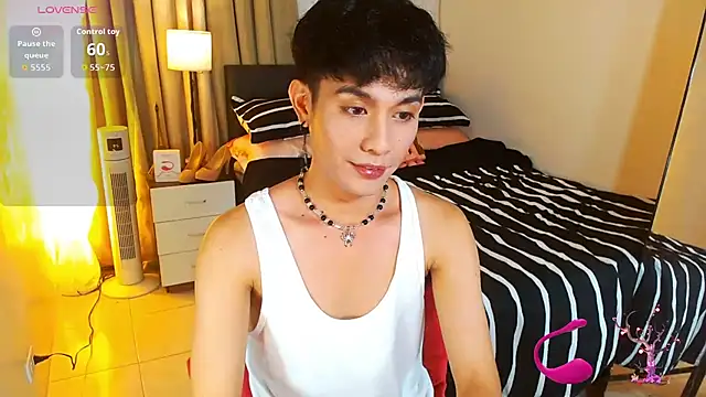 Snapshot of WildestTwink chatting on July 31, 2026, 1:54 pm WildestTwink online show from July 31, 2026, 1:54 pm