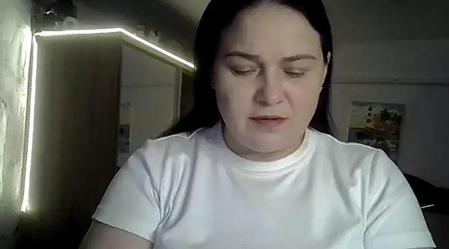 Snapshot of TammyAh chatting on January 25, 2025, 11:00 pm TammyAh online show from January 25, 2025, 11:00 pm