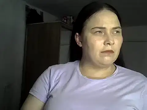 Snapshot of TammyAh chatting on February 6, 2025, 9:28 pm TammyAh online show from February 6, 2025, 9:28 pm