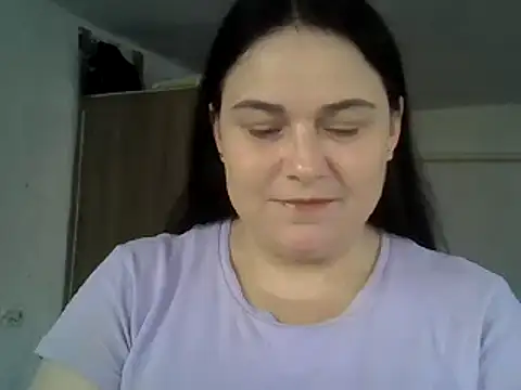 Snapshot of TammyAh chatting on February 17, 2025, 2:37 pm TammyAh online show from February 17, 2025, 2:37 pm
