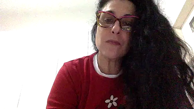 crudeliafrancy online show from March 16, 2026, 7:51 pm