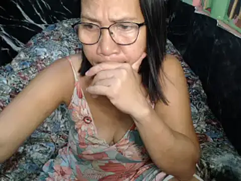 ASIANDOLLY4U online show from April 26, 2026, 10:40 pm