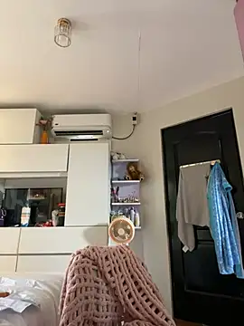 Snapshot of asianmystery203 chatting on February 26, 2025, 6:47 am asianmystery203 online show from February 26, 2025, 6:47 am