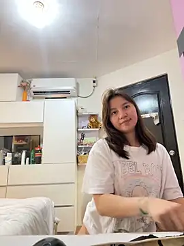 Snapshot of asianmystery203 chatting on March 8, 2025, 7:49 am asianmystery203 online show from March 8, 2025, 7:49 am