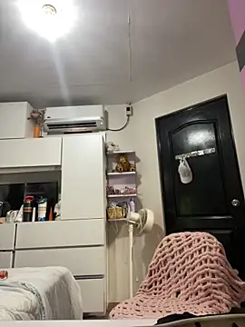 Snapshot of asianmystery203 chatting on March 22, 2025, 7:25 am asianmystery203 online show from March 22, 2025, 7:25 am