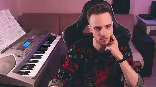 Snapshot of Sweetparker chatting on December 13, 2025, 8:47 pm Sweetparker online show from December 13, 2025, 8:47 pm