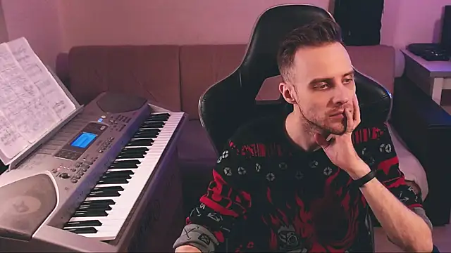 Snapshot of Sweetparker chatting on December 14, 2025, 2:44 pm Sweetparker online show from December 14, 2025, 2:44 pm