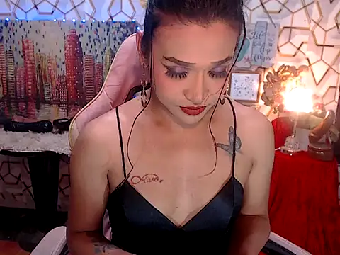 Snapshot of AsianMariaTs chatting on April 30, 2026, 2:12 pm AsianMariaTs online show from April 30, 2026, 2:12 pm