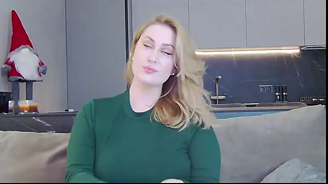 Sinful Eyes online show from December 28, 2024, 1:38 pm