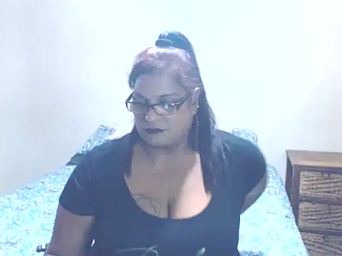 Snapshot of sexylax17 chatting on June 3, 2026, 4:45 pm sexylax17 online show from June 3, 2026, 4:45 pm