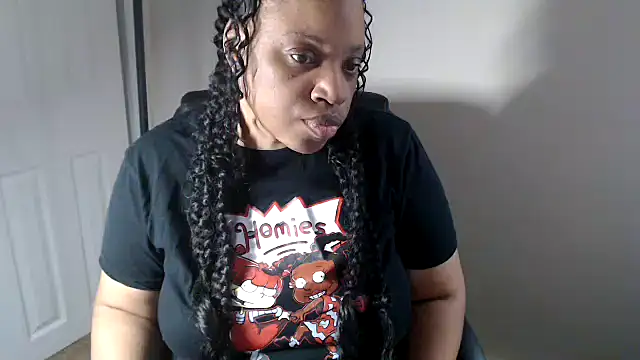 Sexymona1218 online show from May 6, 2026, 6:02 pm