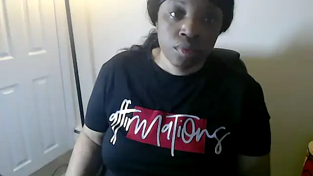 Sexymona1218 online show from May 21, 2026, 7:15 am