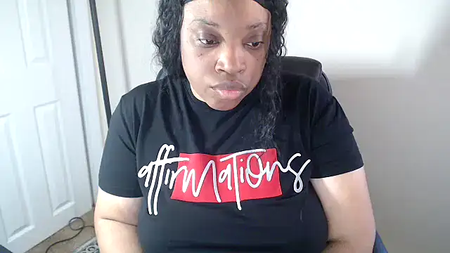 Sexymona1218 online show from June 3, 2026, 2:33 pm