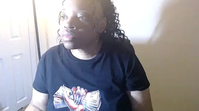 Sexymona1218 online show from June 16, 2026, 4:59 am