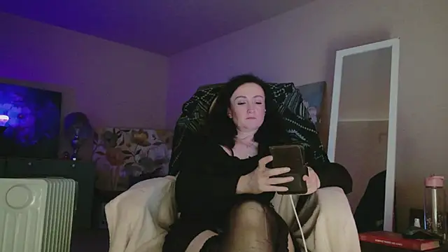 lara heaven online show from April 29, 2026, 5:30 pm