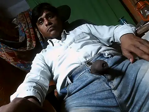 desiboy1101 online show from March 1, 2025, 1:18 pm